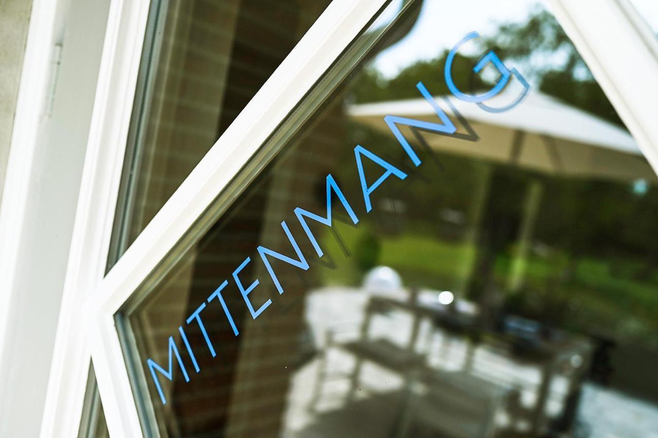 Mittenmang Fehmarn Exterior photo