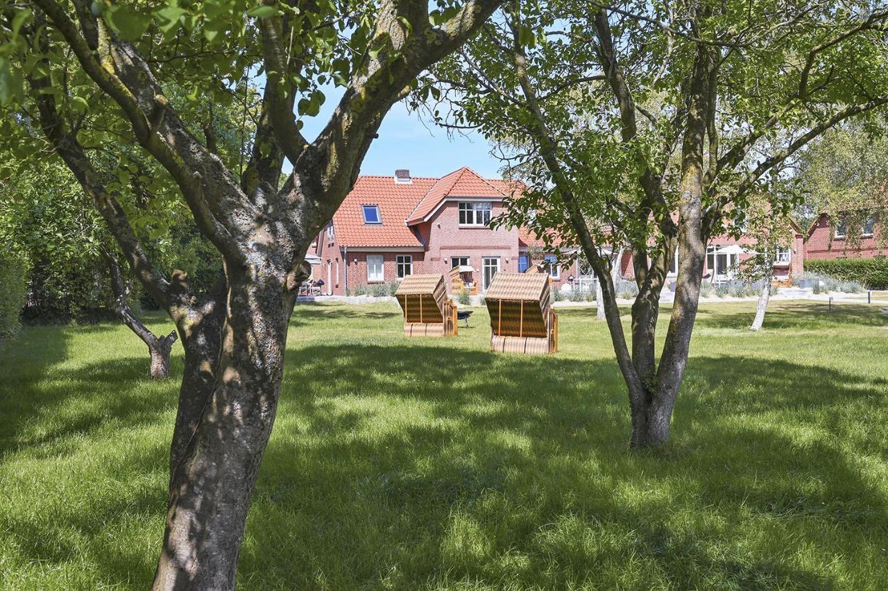 Mittenmang Fehmarn Exterior photo